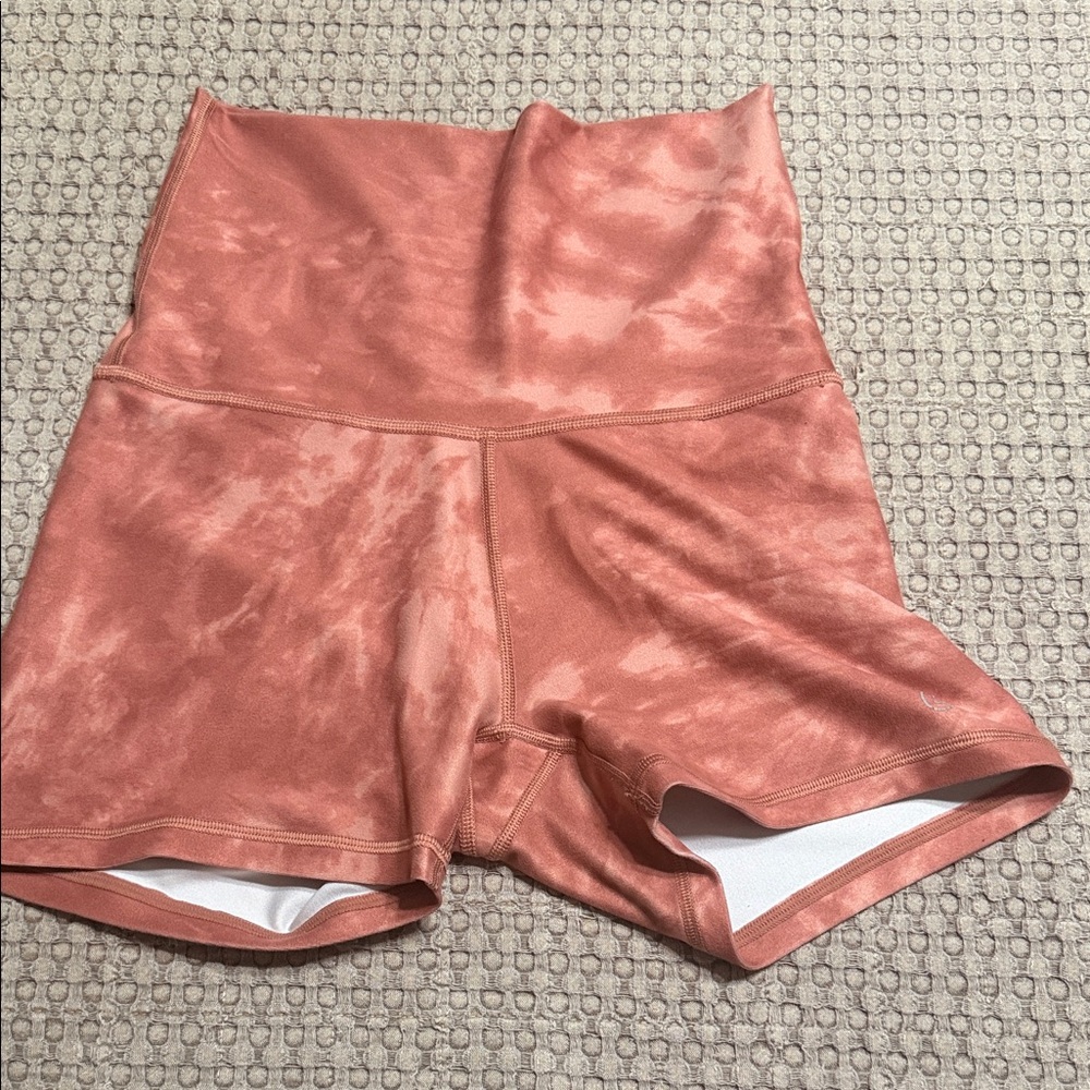 Gilly Hicks Women's Athletic Shorts in Coral Tie-Dye